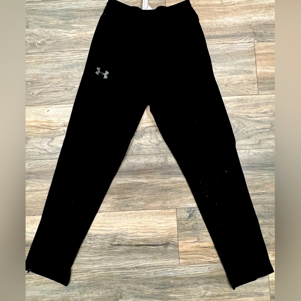 🌷Under Armour Tapered Jogger Pants Men’s Size Small black style 1294980